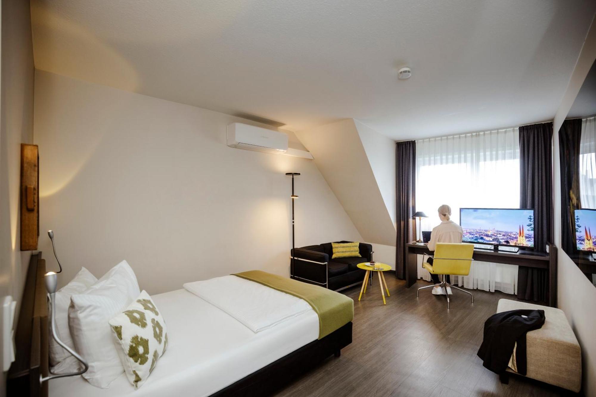Altstadt-Hotel Bielefeld Bagian luar foto