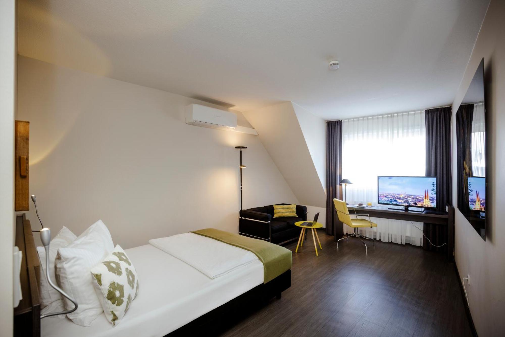 Altstadt-Hotel Bielefeld Bagian luar foto